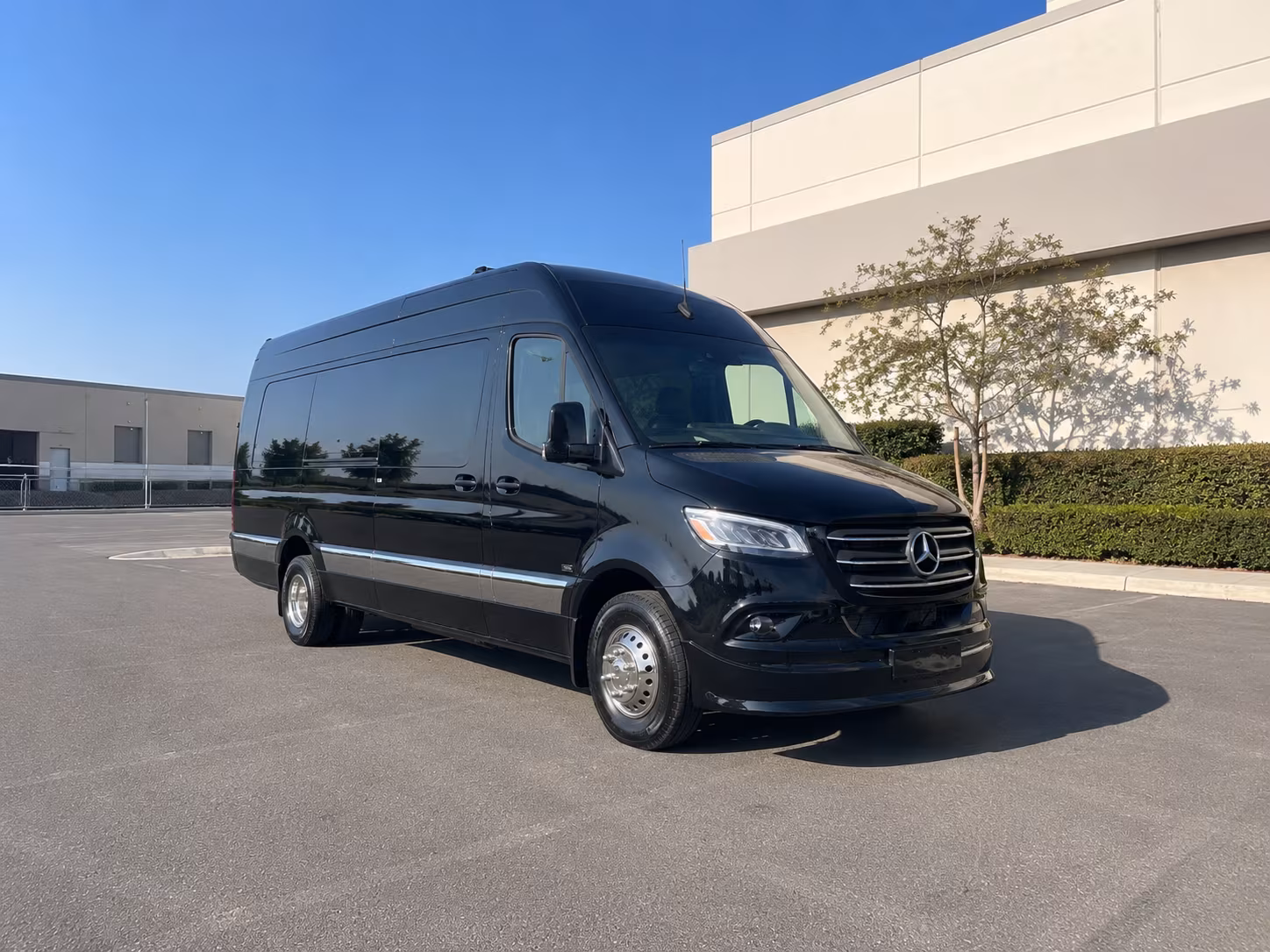 find the perfect transportation for your next wedding 1
